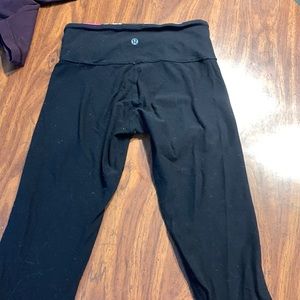 Size 4lululemon leggings